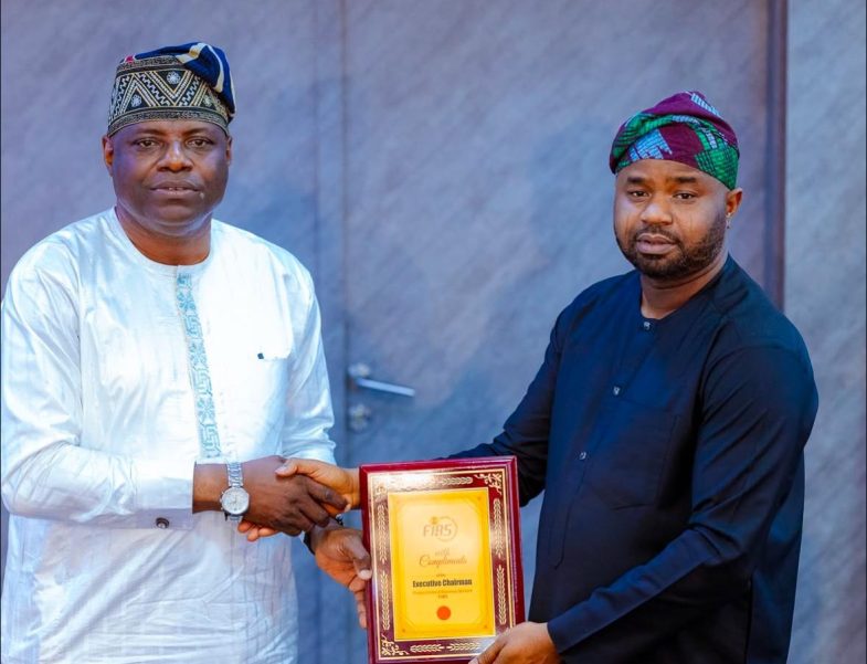 L-R: Bimbo Kolade, RMAFC's Inland Revenue Monitoring Committee (IRMC), member being presented with a certificate by the FIRS Executive Chairman, Dr. Zaach Adedeji during the inauguration of a joint FIRS-RMAFC Technical Committee at the FIRS headquarters, Thursday in Abuja,