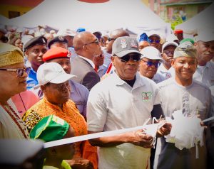 CGC, Adewale Bashir Adewale commissioning the newly renovated Ajegunle School Under "Customs Cares" CSR Initiative