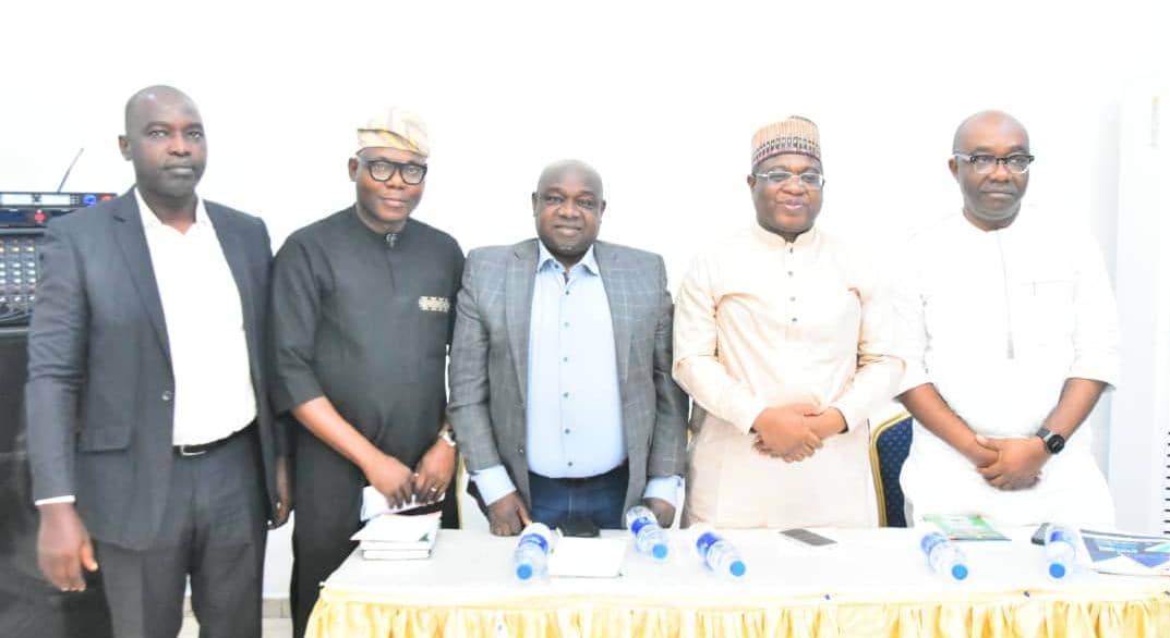 From left, Chairman, Capital Market Correspondents Association of Nigeria (CAMCAN), Mr Friday Ekeoba; MD, GTI Capital, Hassan Kehinde; Mr Emmanuel Etaderhi, Divisional Head, Government Affairs, FMDQ; Chairman, Nigerian Exchange Group, Alh(Dr) Umaru Kwairanga and John Briggs, Head, Lagos Zonal Office, Securities and Exchange Commission (SEC) at the 2025 Annual Conference of CAMCAN in Lagos on Saturday, in Lagos.