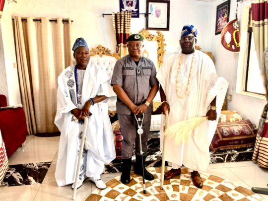 Oyo/Osun Acting CAC pays Courtesy: Visits to Aseyin Of Iseyin land And Soun Of Ogbomosho, to See Traditional Institution Support Against Smuggling