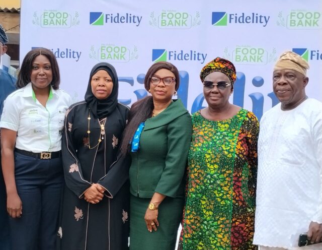 L-R: Team Lead, Corporate Social Responsibility (CSR), Fidelity Bank Plc, Victoria Abuka; Personal Assistant to the President on Constituency Affairs, Hon. Khadijat Kareem Omotayo; Branch Leader, Adeola Odeku Branch, Fidelity Bank Plc, Ifeyinwa Asomugha; Surulere Local Government Executive, Anthonia Adenike Adjivon; and First Vice Chairman, Community Development Committee (CDC), Surulere Local Government, Adebayo Odukoya; during the Fidelity Food Bank outreach in Surulere, Lagos recently